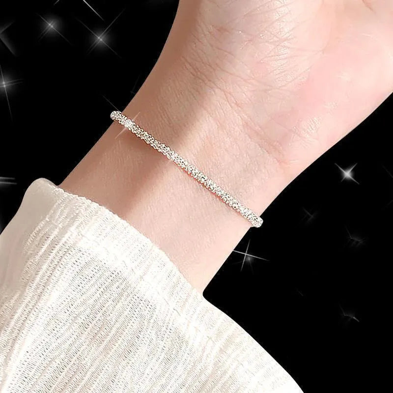 bracelet femme acier inoxydable argenté fin brillant étincelant élégant pendentif coeur