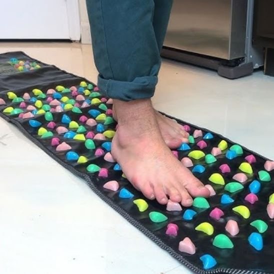Tapis d acupression pierres colorées
