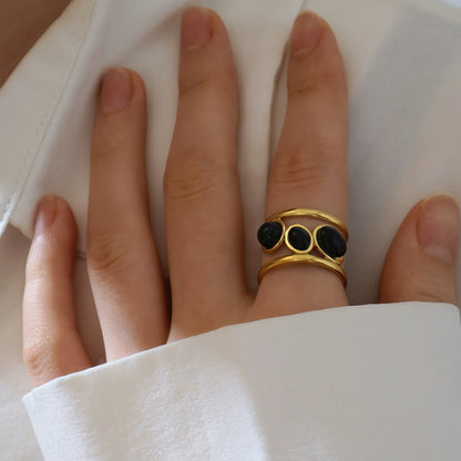 Bague acier inoxydable dorée avec 3 pierres obsidienne noire femme