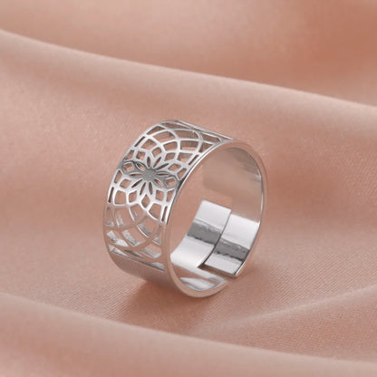 Bijou fleur de vie en acier inoxydable argenté pour femme