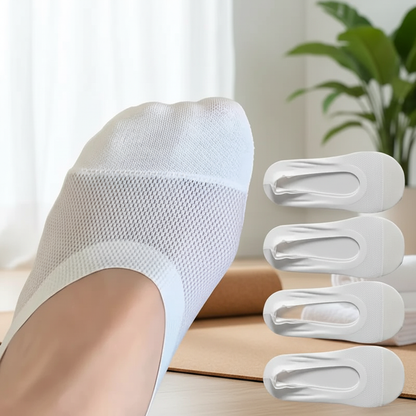 Quatre paires de chaussettes blanches respirantes pour femme