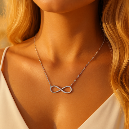 Collier argent femme symbole infini zircons