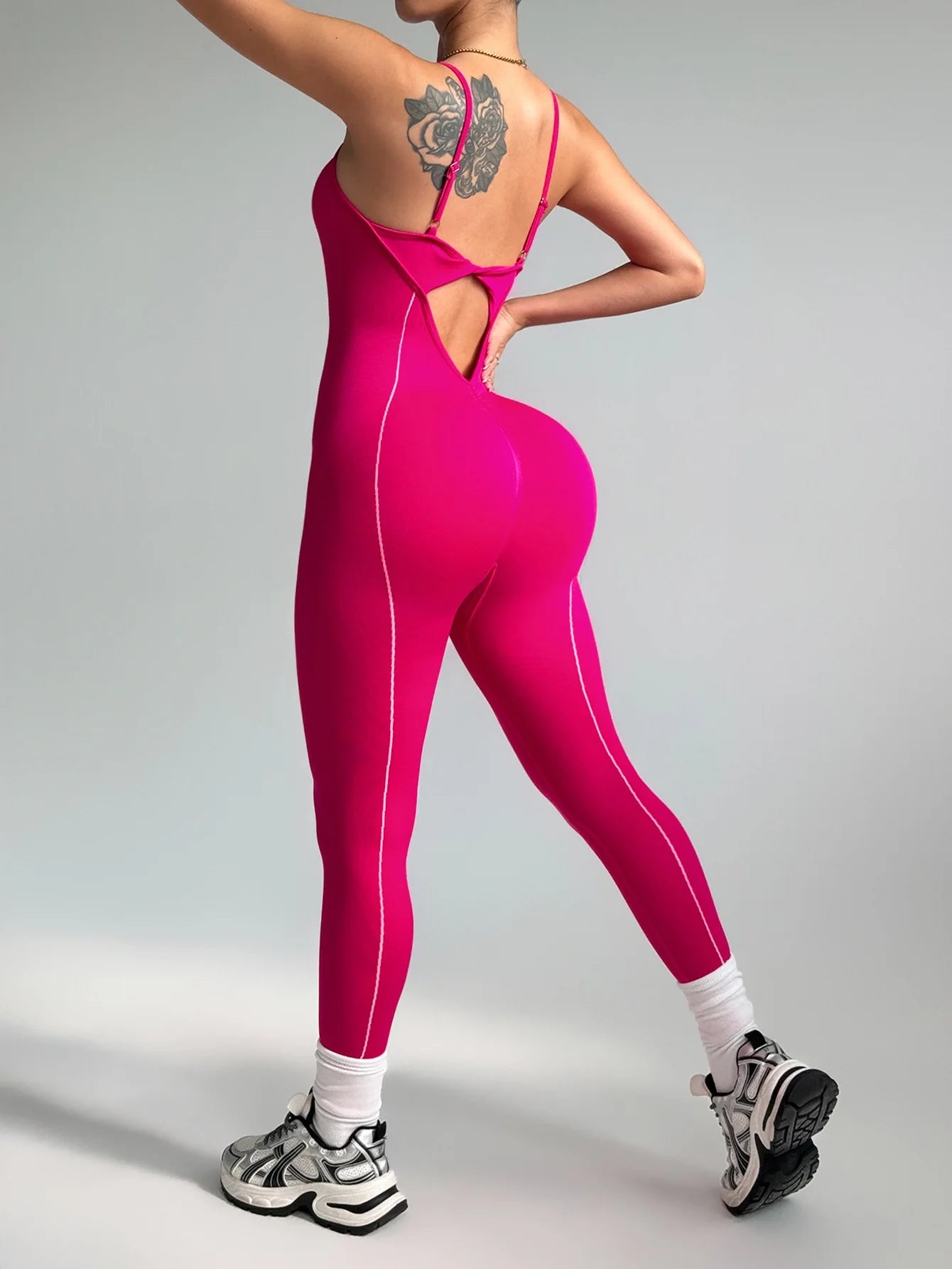Dos croisé combinaison legging yoga femme pour confort et style