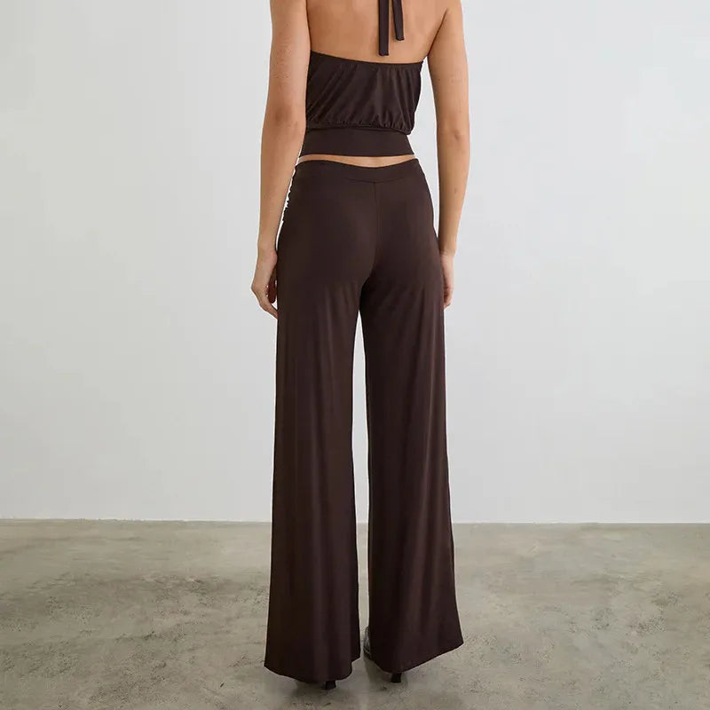 LEGGING EVASE FEMME vue de dos coupe droite et élégante