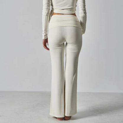 Legging évasé sport femme vue de dos coupe évasée