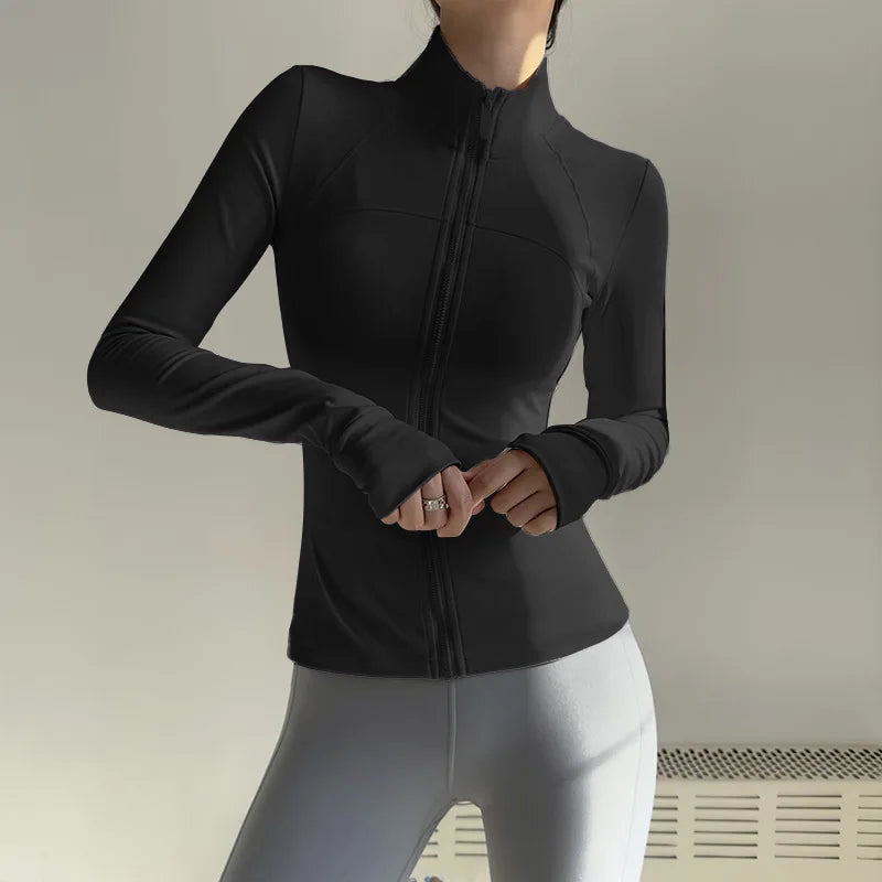 Veste yoga femme zippée noire coupe ajustée