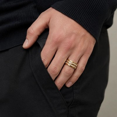 Bague homme design dorée zircons