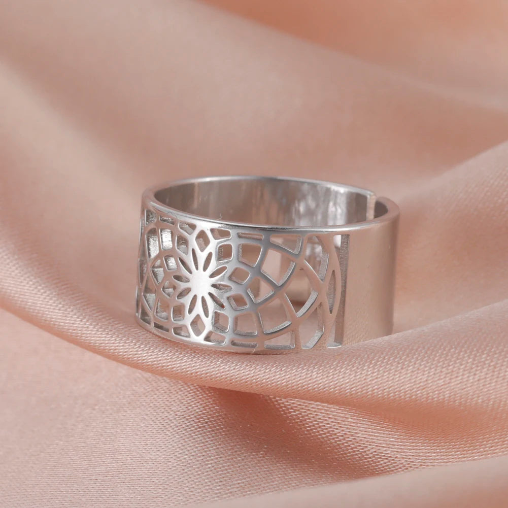 Bijou fleur de vie bague femme élégante et spirituelle
