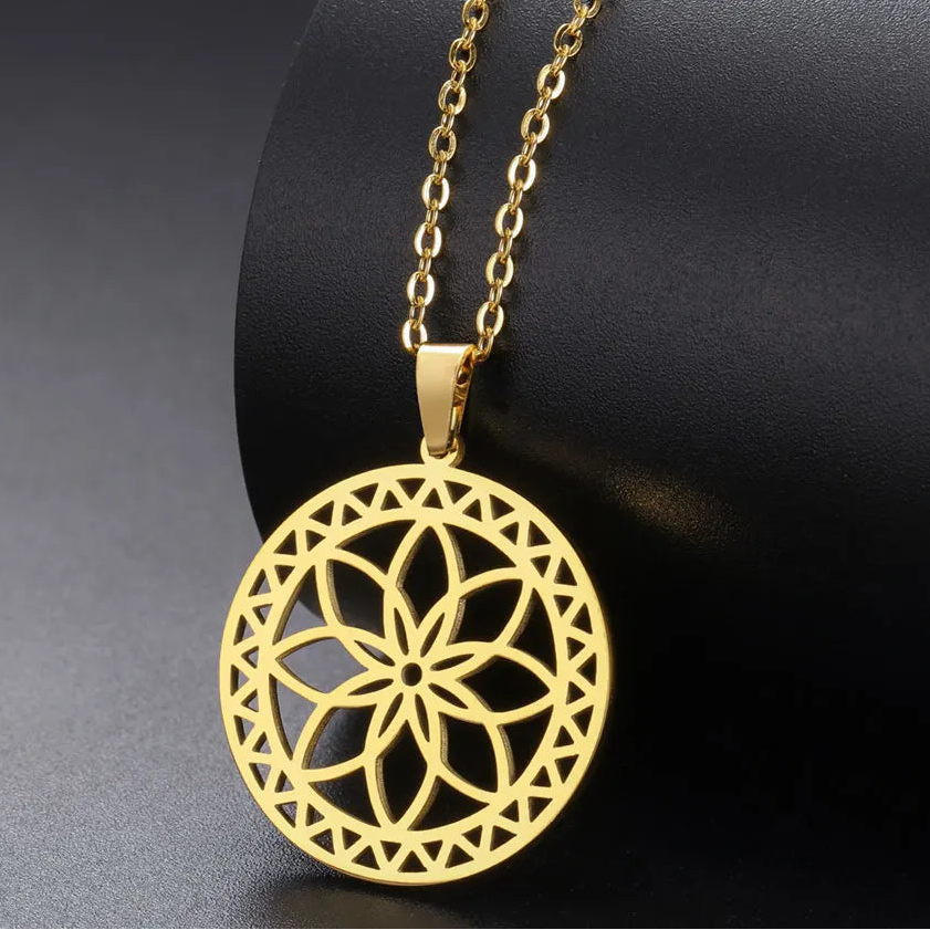Collier acier inoxydable doré pendentif fleur de vie géométrie sacrée