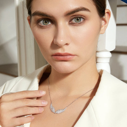 collier femme ailes d'ange cuivre argenté zircons cubiques