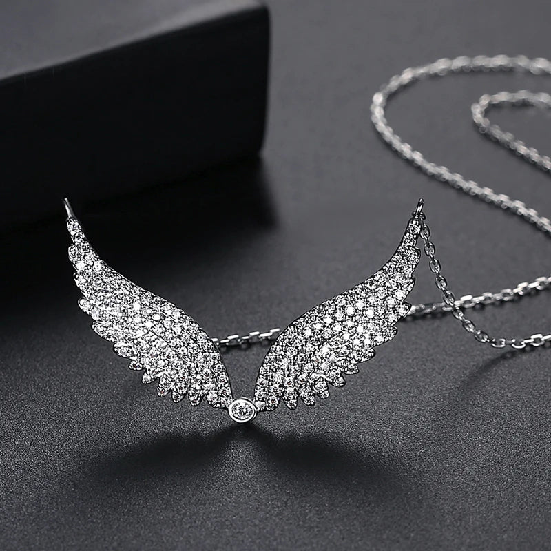collier femme ailes d'ange cuivre argenté zircons cubiques