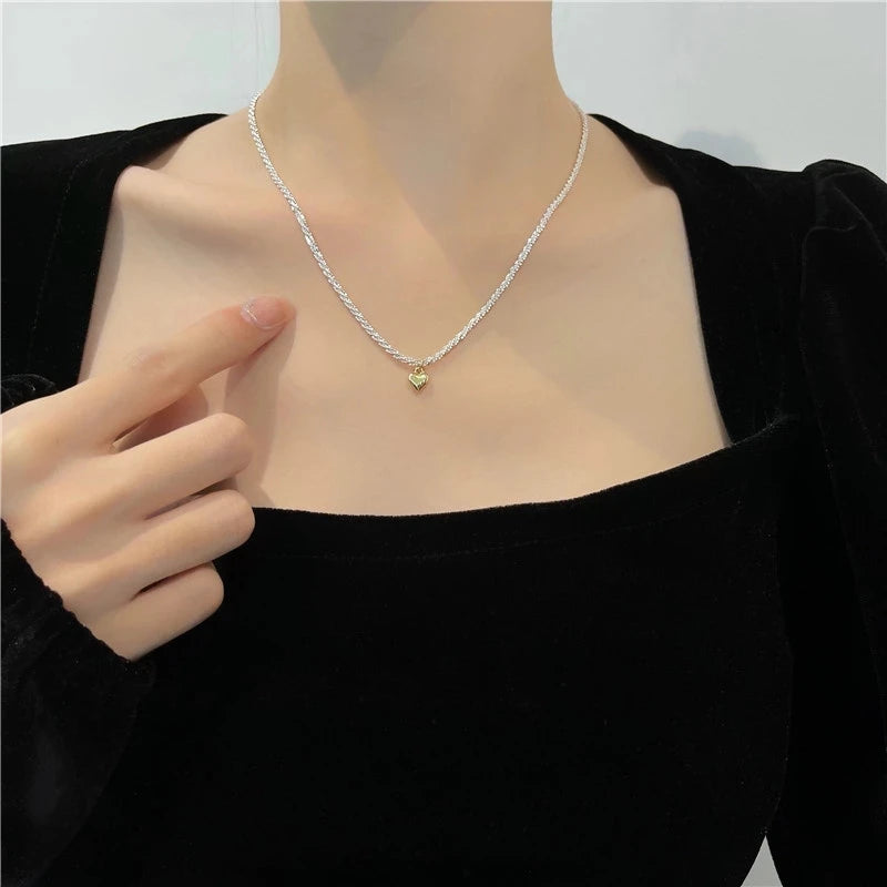 collier--femme-pendentif