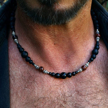collier homme perle pierres naturelles  énergétiques oeil de tigre vertus protectrice  onyx pierre de lave pierre d'ancrage alliage de zinc 