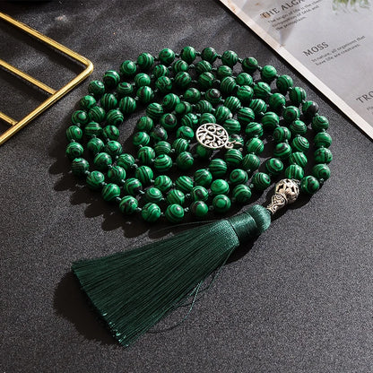 Collier perle mala malachite déroulé avec pompon vert – bijou méditation unisexe