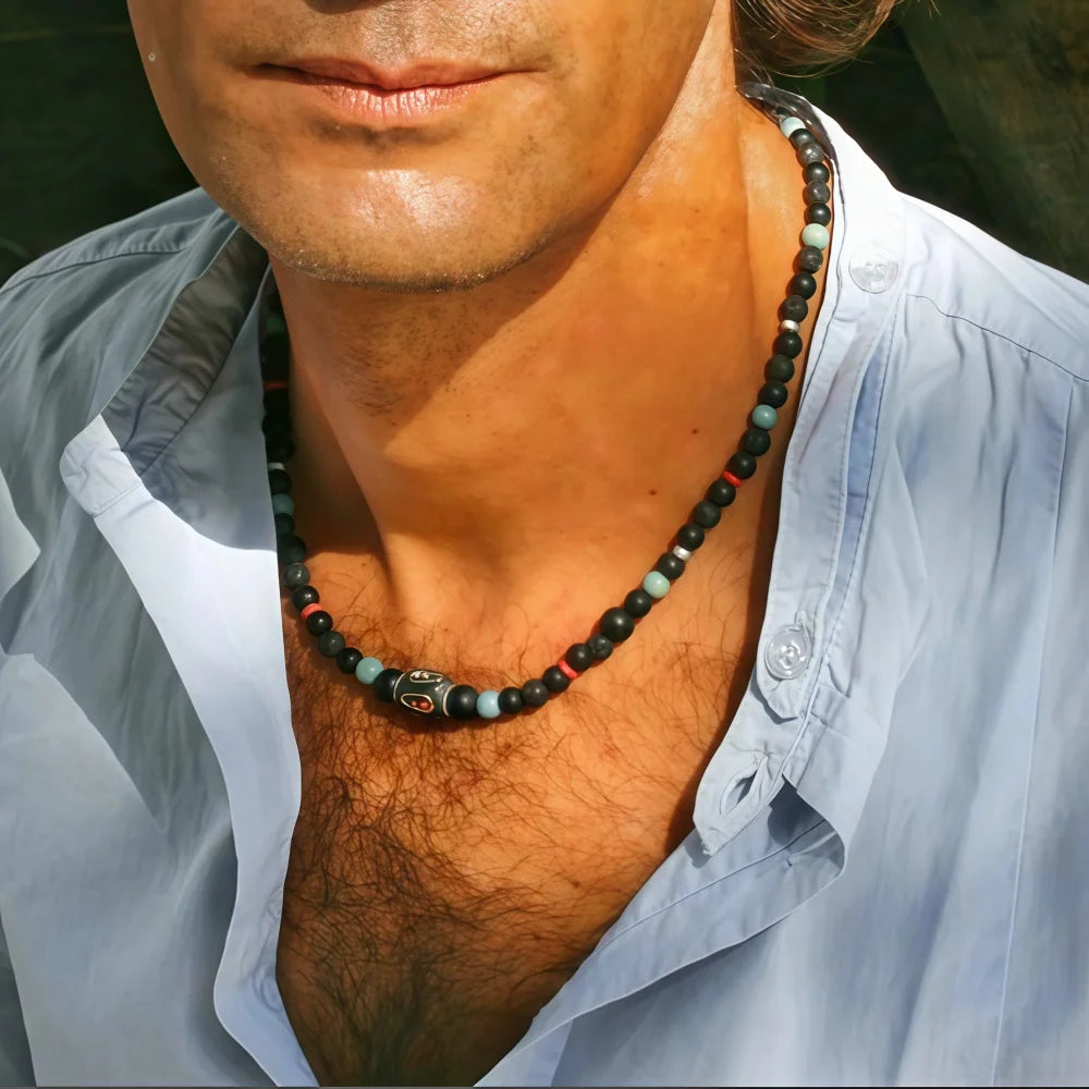 collier perle homme pierre naturelle de lave noire bleu rouge design bohème