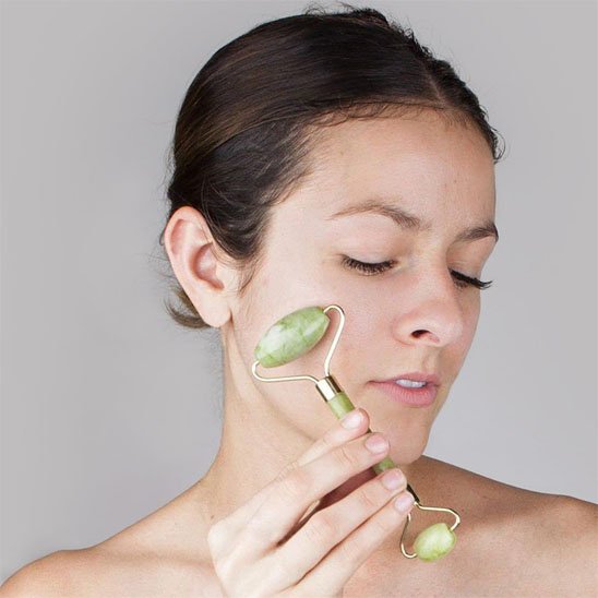 Gua sha visage jade effet apaisant et refaraîchissant