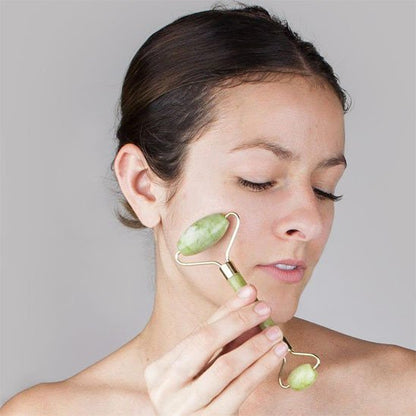 Gua sha visage jade effet apaisant et refaraîchissant