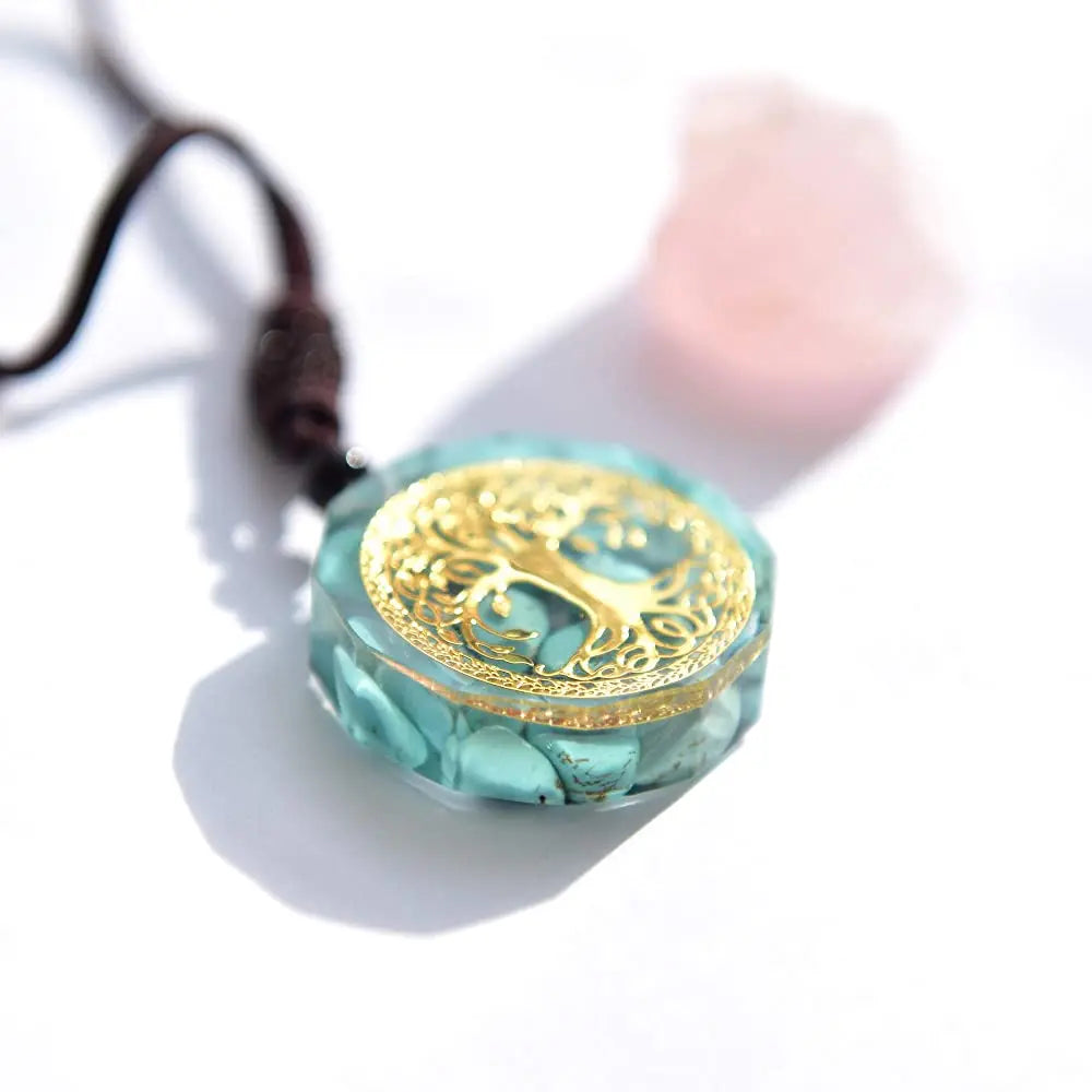 pendentif arbre de vie cuivre doré orgonite turquoise avec cordon