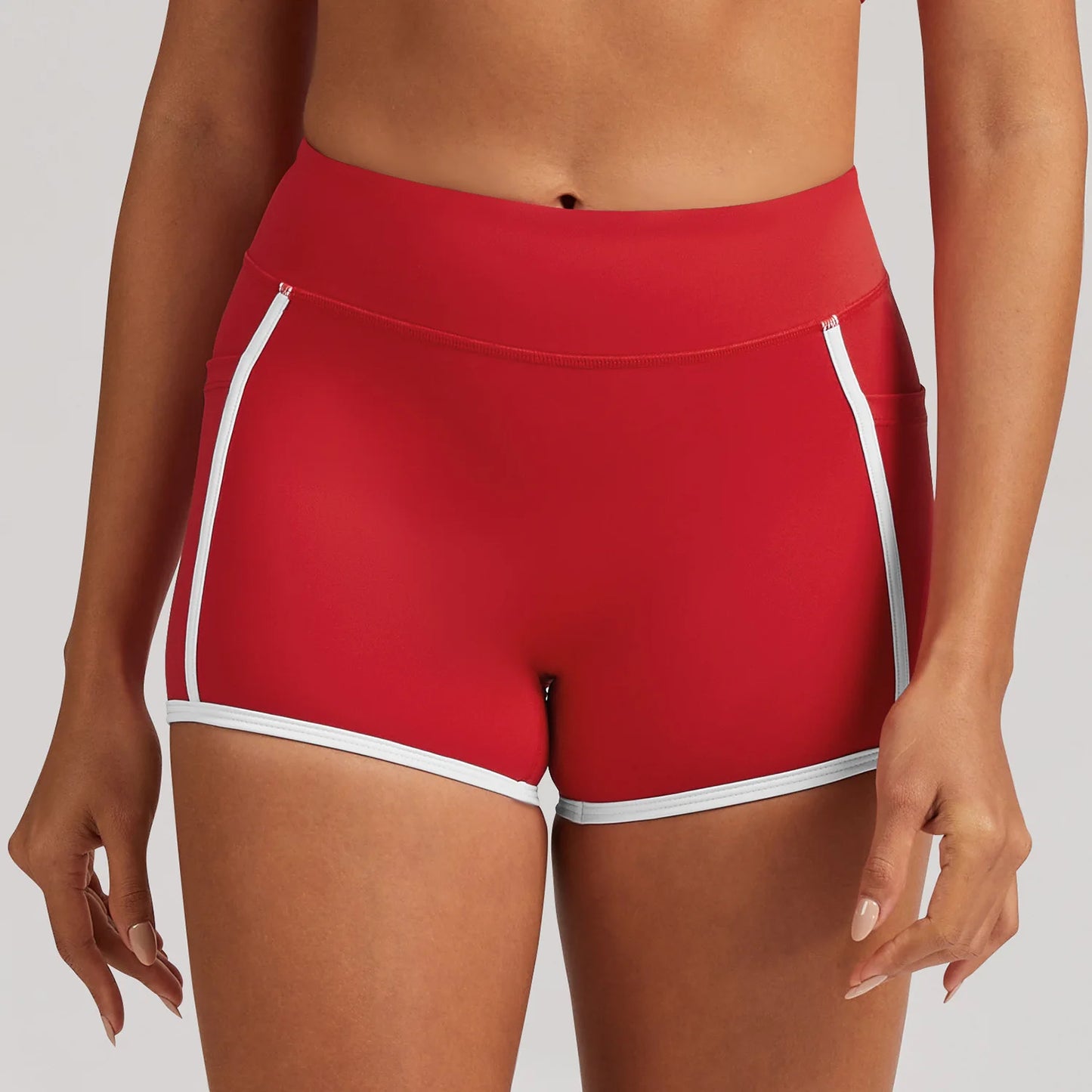 Shorty yoga femme rouge – ventre plat séchage rapide fitness pilates