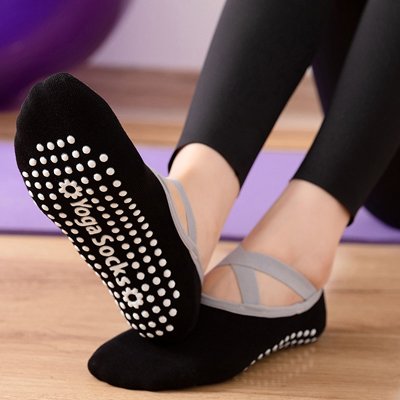 Yoga chaussettes noires confort élégantes femme dessus