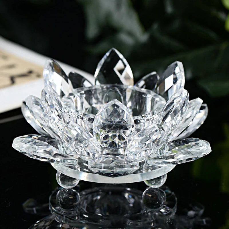 Bougeoirs zen fleur de lotus en cristal disposés en espace zen 
